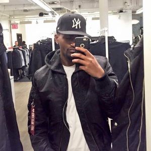 Meet your Posher, Mac